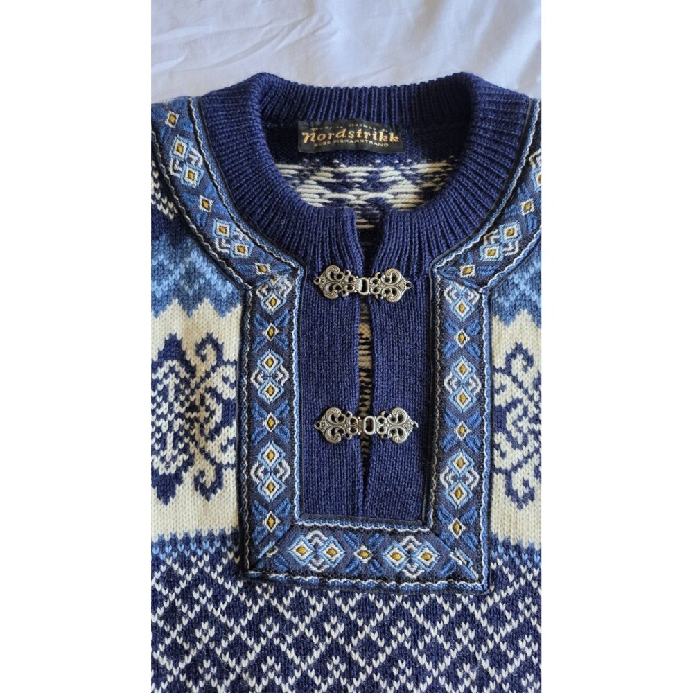 Vtg Nordstrikk Nordic Fair Isle Virgin Wool Pull-over Sweater Sz L Pewter Clasps